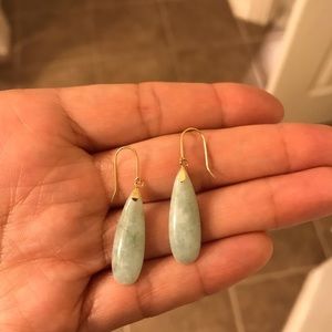 Dangle jade earrings